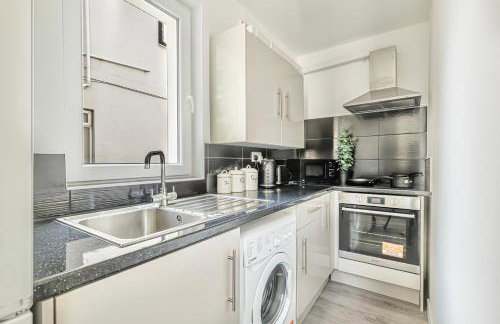 Large One Bedroom Apartments Southsea Sleeps 3 - Free Parking - Foto 47