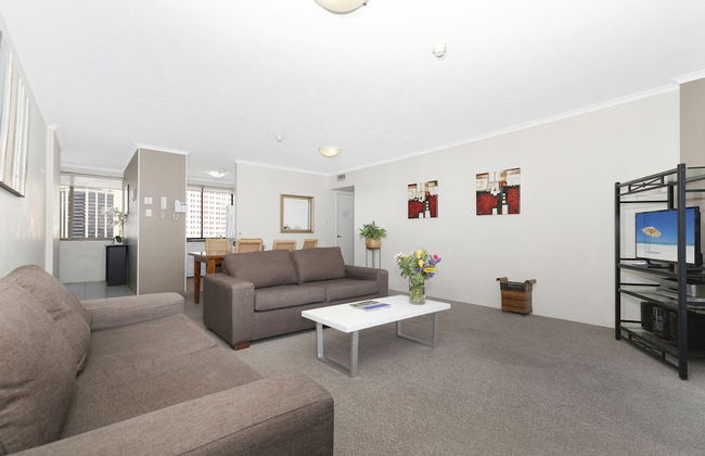 The Astor Apartments - Photo 28