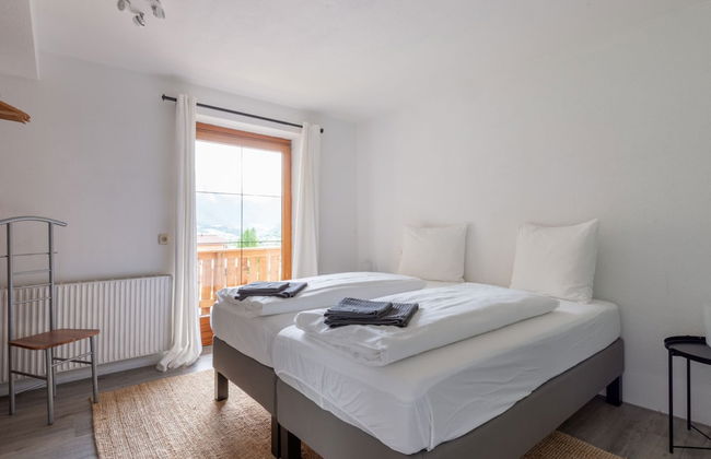 Beautiful Holiday Home Near St Anton Am Arlberg With Sauna - Foto 4