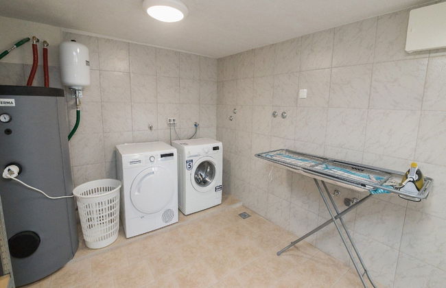 Apartments Mistral - Three Bedroom Apartment With Balcony and Shared Pool - Foto 23