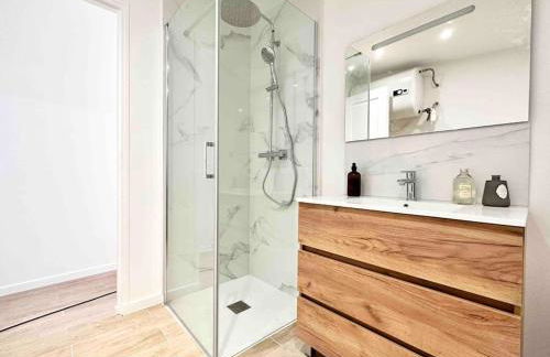 Maison de Ville Rénovée avec Charme - Foto 15