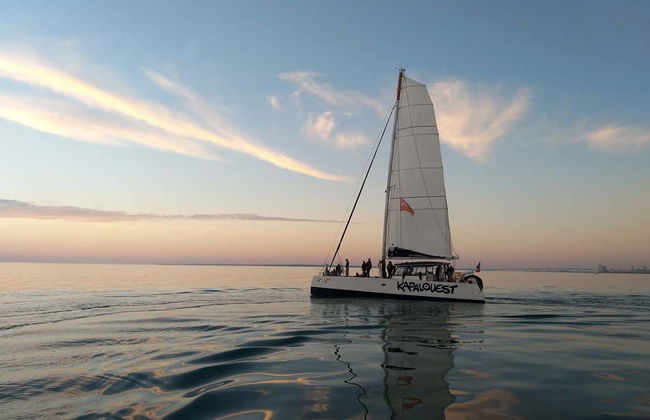 Paseo en catamarán por la costa de La Rochelle - Foto 4