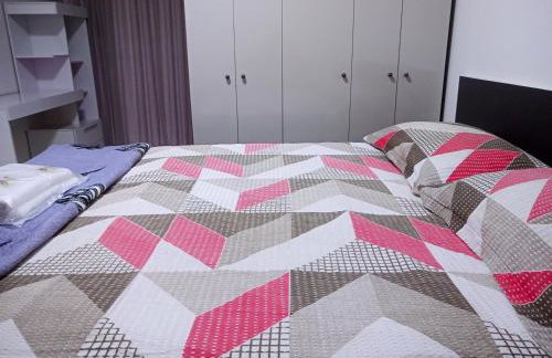 Apartamento completo 3 quartos Suíte Sala Cozinha Lavanderia e perto de tudo - Foto 29