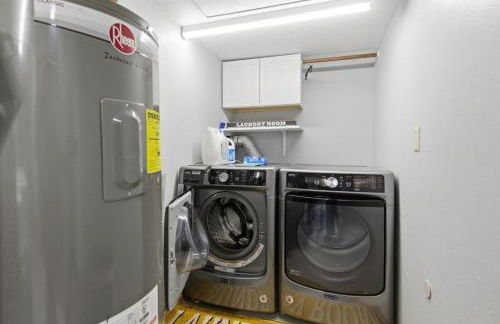 Lakefront Home w/ Private Dock, Slip, Kayaks & Paddleboards at the 7mm - Foto 50