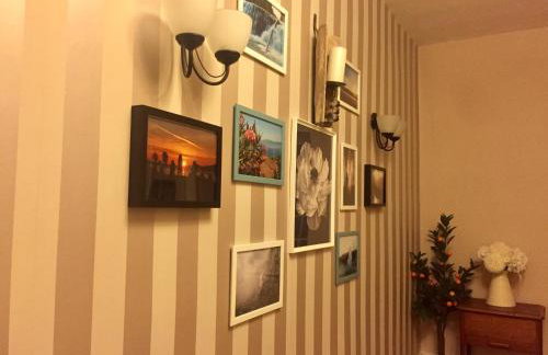 Mid-Wales Farmhouse, swimming pool, tranquil countryside views, sleeps 14 - Foto 46