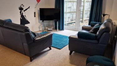 Hereford - Finch House - Modern 4 Bedroom House Located in South Hereford, Dog Friendly With Nearby Countryside, Pool Table, Sleeps up to 10 Guests - Hosted by RENTMYHOUSE - Foto 5
