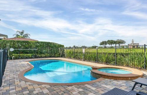 Luxury 6 Bedroom House in Reunion Resort - Foto 20