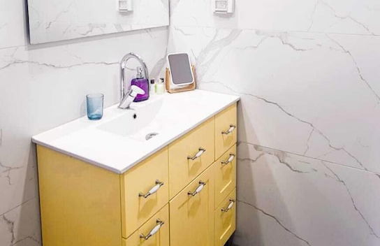 SHaYaSH apartments Leonardo Bat-Yam - Foto 80