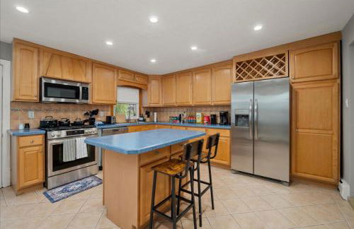 6 bdr Yonkers Home 2 Apts Balcony & Parking - Foto 5