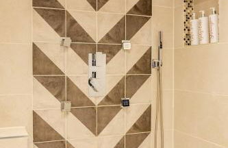 The Cowshed - Luxury Barn with Hot Tub - Foto 7