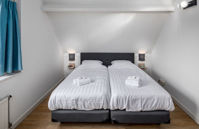 Holiday Home in Zeebad Near the Beach - Photo 2