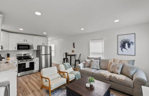 Creekside Stay | Peaceful Cottage | Elkhorn - Foto 31