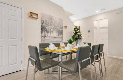 Stylish 5-Bedroom Villa - Perfect Disney Getaway! - Foto 31