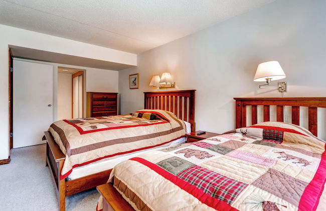 Studio in Lakeside Village, Updated Kitchen & Bath apts - Foto 50