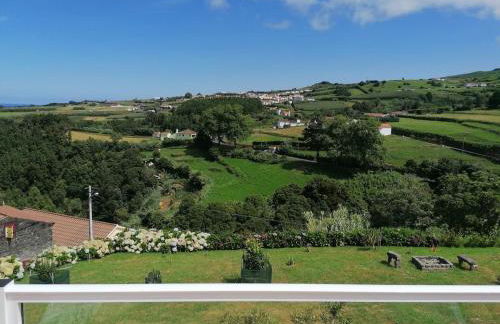 Green Sunrise House - Photo 49