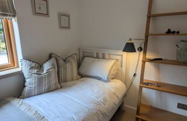 Saltwater Lodge - Air Conditioned 75yrd to the sea - Photo 35