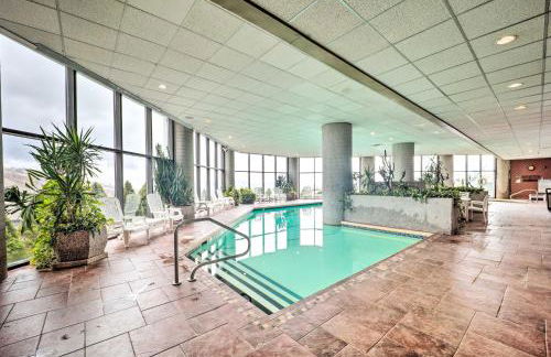 Overlooking Ski Slopes Sugar Mountain Condo! - Foto 24