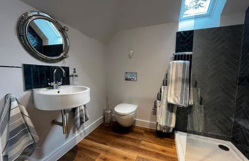 Secluded Island Retreat - in the heart of the Anchorage - Foto 6