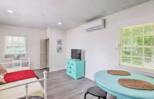 Quaint Leeds Studio with Yard about 18 Mi to Birmingham! - Foto 8