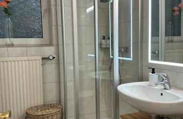 FRIDA Hannover City Apartment&Privatzimmer - Foto 12