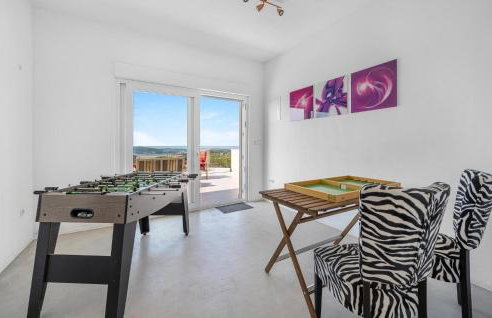 4 Bedroom Stunning Home In Jarebinjak - Photo 7