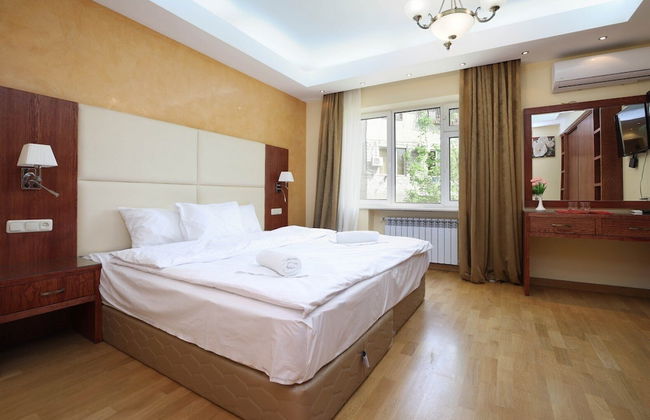 Stay Inn on Sayat Nova 33 - Photo 13