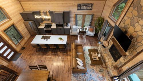 Cozy Cabin with Hot Tub, Fire Pit and Arcade Games - Foto 4