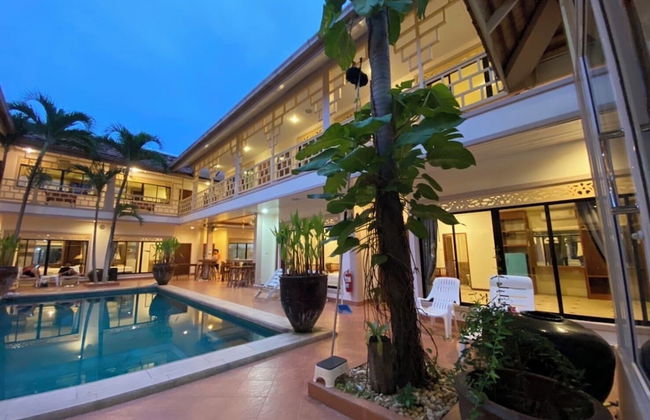 The Royal Seabreeze Pool Villa Pattaya - Foto 5