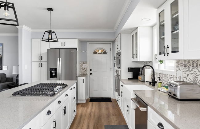 Hometown Hideaway - 4BR 2 5BA Pool Game Room - Foto 15