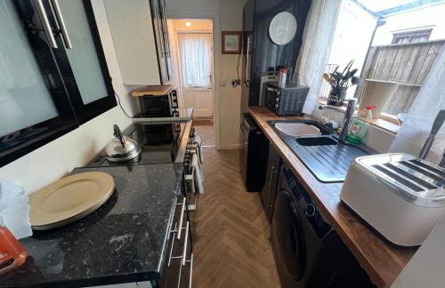 Contractors Corporate Charress House, 6 Bedrooms - Foto 7