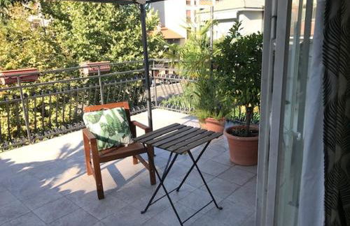 Appartamento con 3 camere 3 bagni e posto auto Libri e Giardini - Foto 4