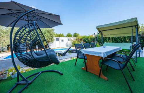 2 Bedroom Lovely Apartment In Pula - Foto 7