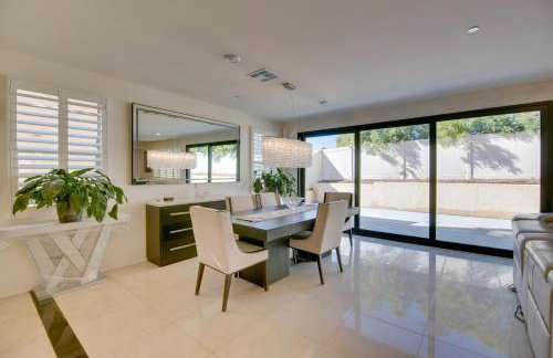 Luxurious and Spacious Family Duplex in Menifee! - Foto 5