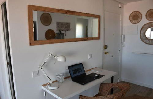 Precioso apto Miami primera linia playa cala de las Sirenas, con WIFI y NETFLIX, adecuado para teletrabajar - Foto 10
