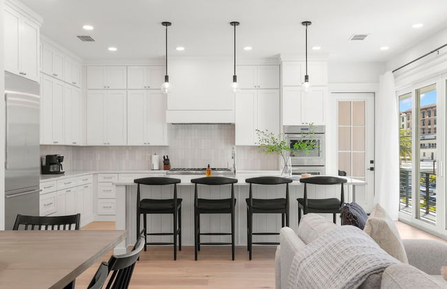 Two Amazing Homes at The Gemma - Foto 13