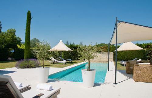 maison bertuli Oliviers Aircon, heated saltwater Pool, 2 Bedrooms - Foto 21