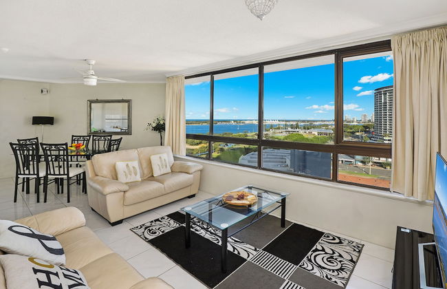 Palmerston Tower on Southport Broadwater - Foto 16