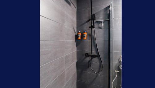 Cozy studio La Fabrique balcony & free parking - Foto 5, Shower