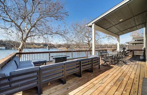 Lakefront Family Home with Dock and Views in Vinita! - Foto 24