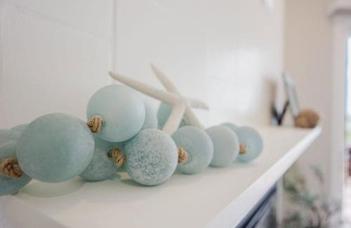 The Coastal Retreat Scenic Harbor Ocean Views Walk to Beach Restaurants - Foto 33