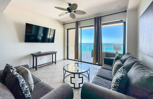 Beach Bliss Retreat 2BR Beachfront Condo - Foto 6