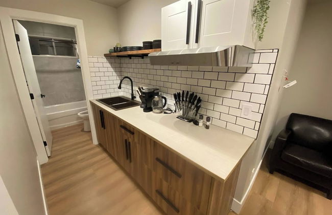 Central 2br Near Unveristy And Whyte Ave - Photo 6