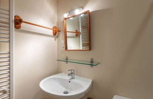 Le Cerf, chalet cocooning avec piscine et billard - Foto 21