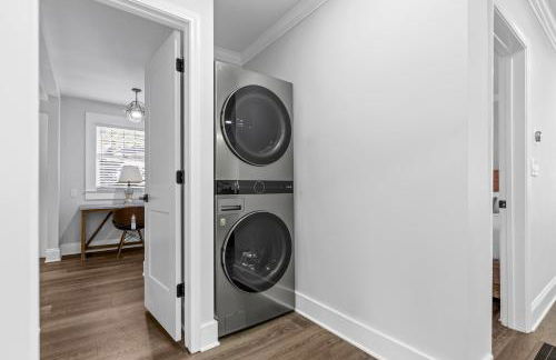 4BR Bright and Modern - Close to Everything - Foto 77