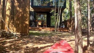 Waterfront Container House In A Magical Forest! - Foto 4