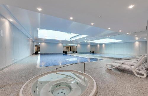 Waterlane Riverside - SPA, Pool, Gym & Parking by Downtown Apartments - Foto 6