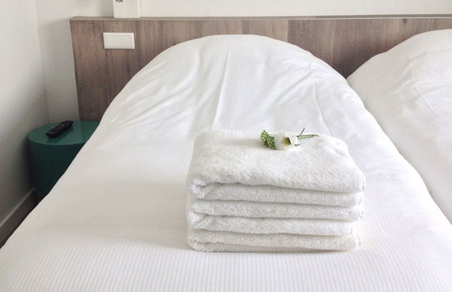 Contemporary Apartment in Kamperland near Lake - Photo 1