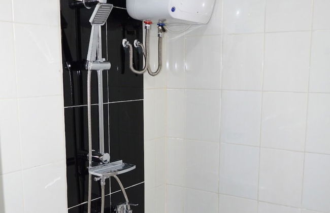 Roomku at Bassura City Apartment - Foto 43