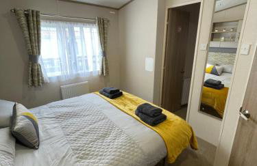 Tigers Wood - 2 bed hot tub lodge with free golf, NO BUGGY - Foto 27