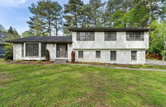 Beautiful Newly-renovated Home in Indian Hills - Foto 24